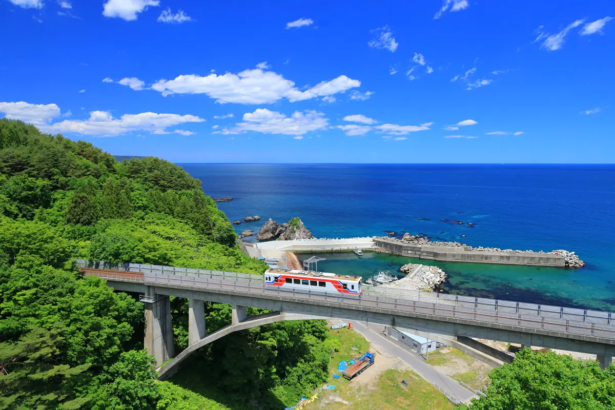 三陸鉄道が走る様子